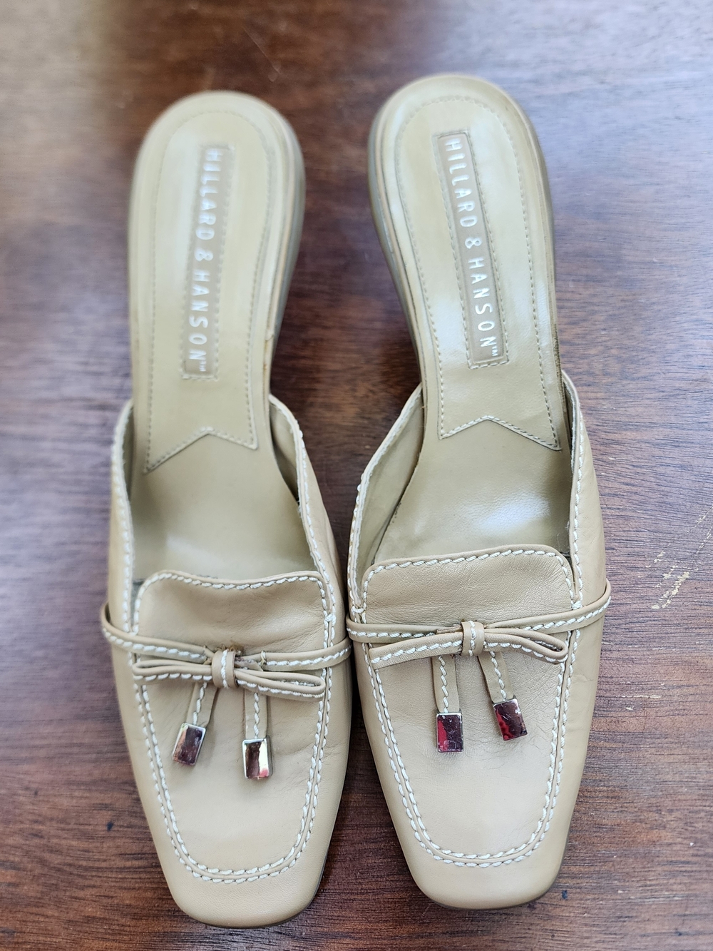 Vintage Hillard & Hanson Tan Beige Leather Mules Tassel Kitten Heels [8.5] - Picture 2 of 11